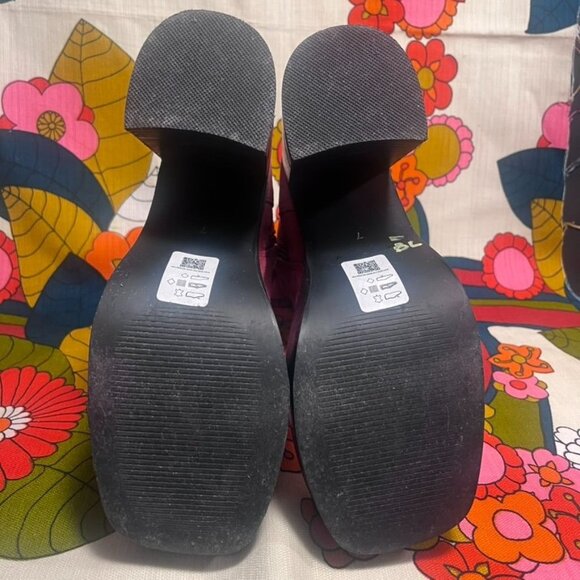 Asos Romeo Pink Suede Platform Boots Size 7 Out of Stock Boho Fun Wow! - Picture 5 of 8